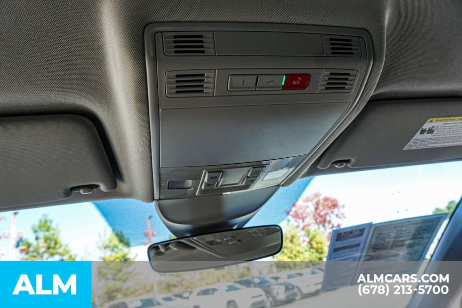 Used 2024 Volkswagen Taos S image 33