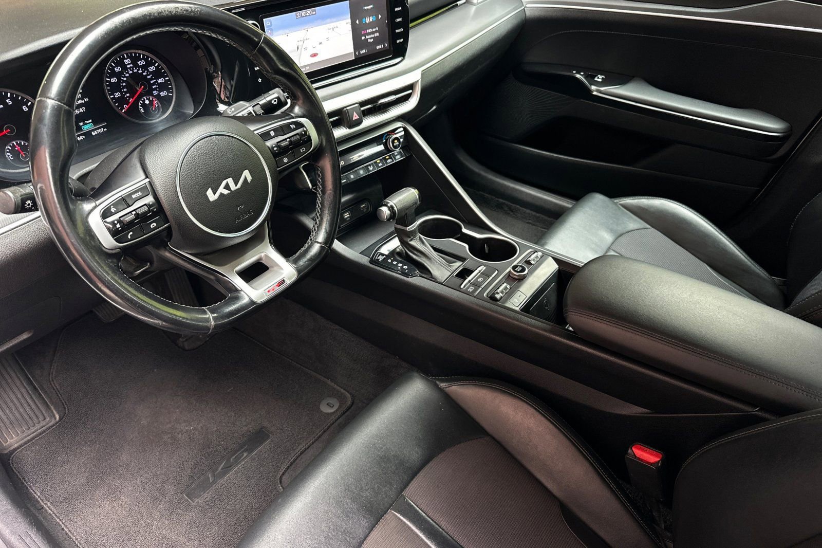 Used 2022 Kia K5 GT-Line AWD/4WD image 10