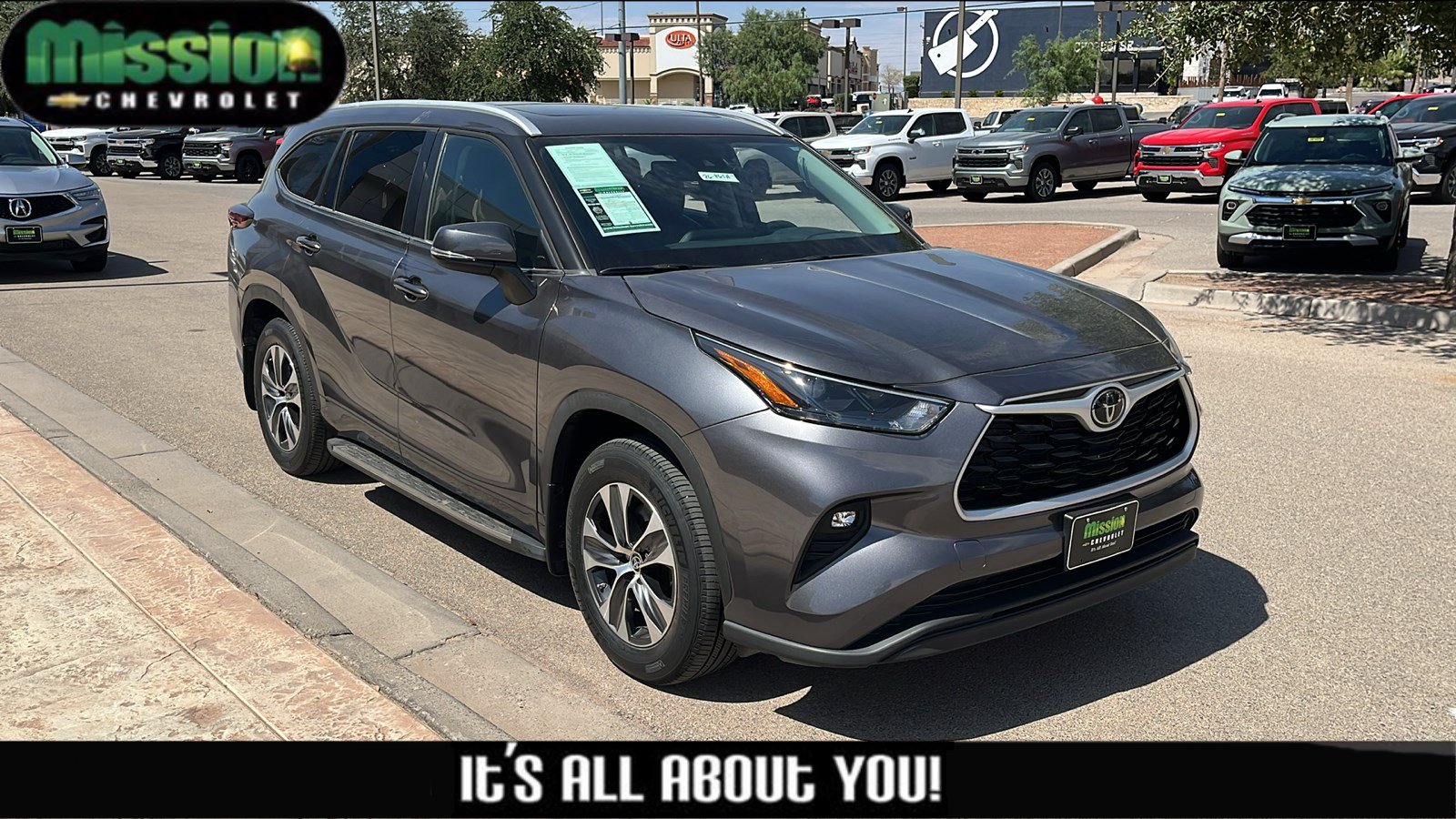 Used 2024 Toyota Highlander XLE