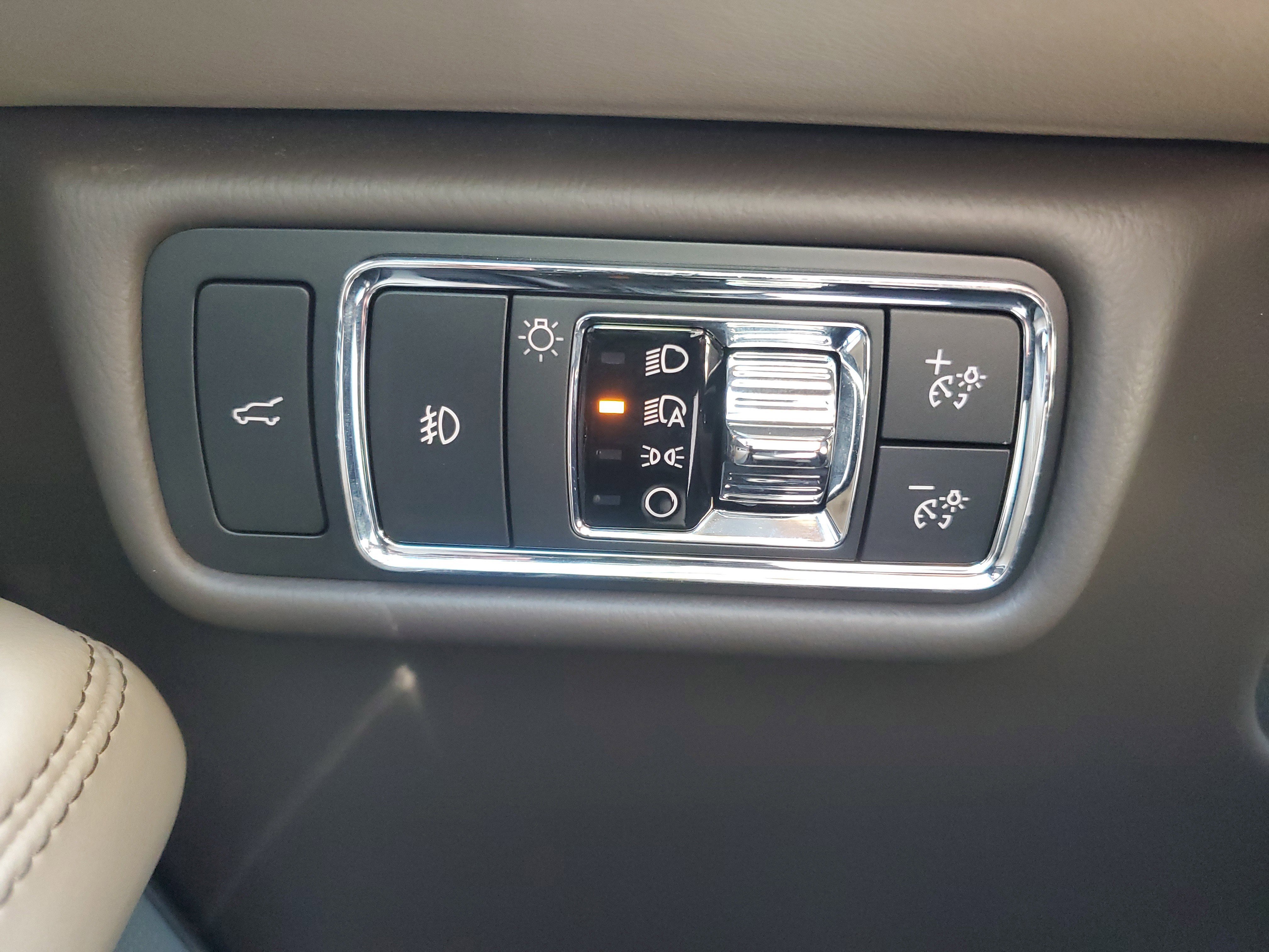 Used 2022 Lincoln Aviator Reserve w/ Equipment Group 201A image 25