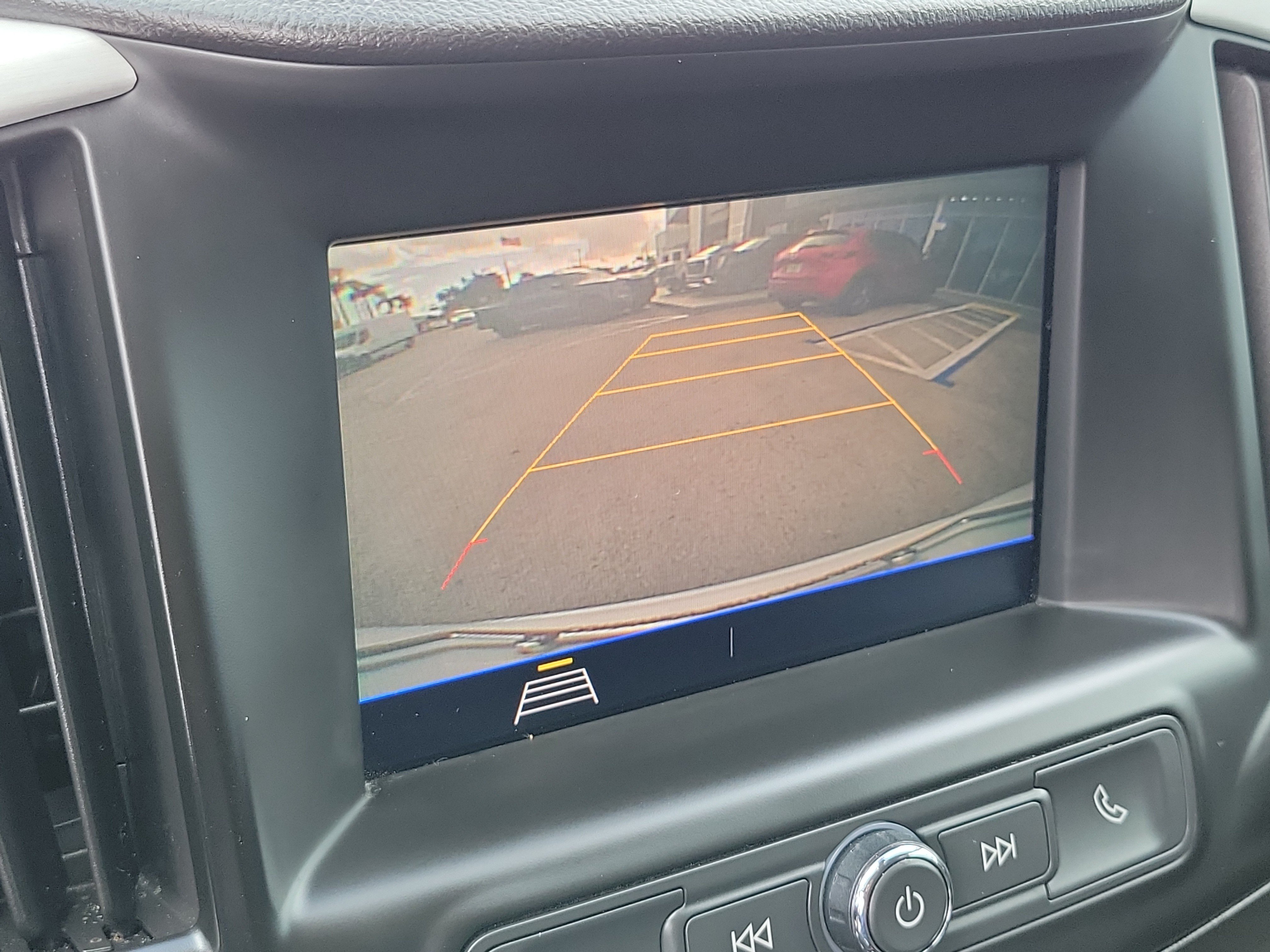 Used 2021 GMC Terrain SLE FWD image 10