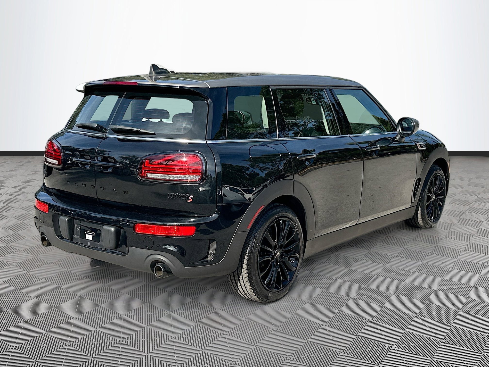 Used 2024 MINI Cooper Clubman S image 7
