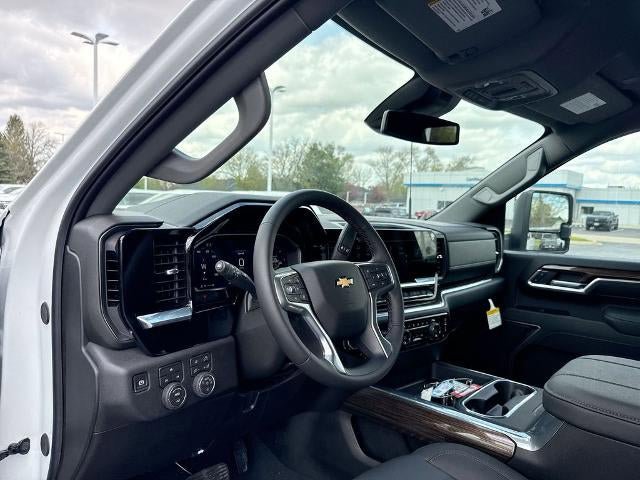 New 2026 Chevrolet Silverado 2500 LT w/ Z71 Chrome Sport Edition AWD/4WD image 10