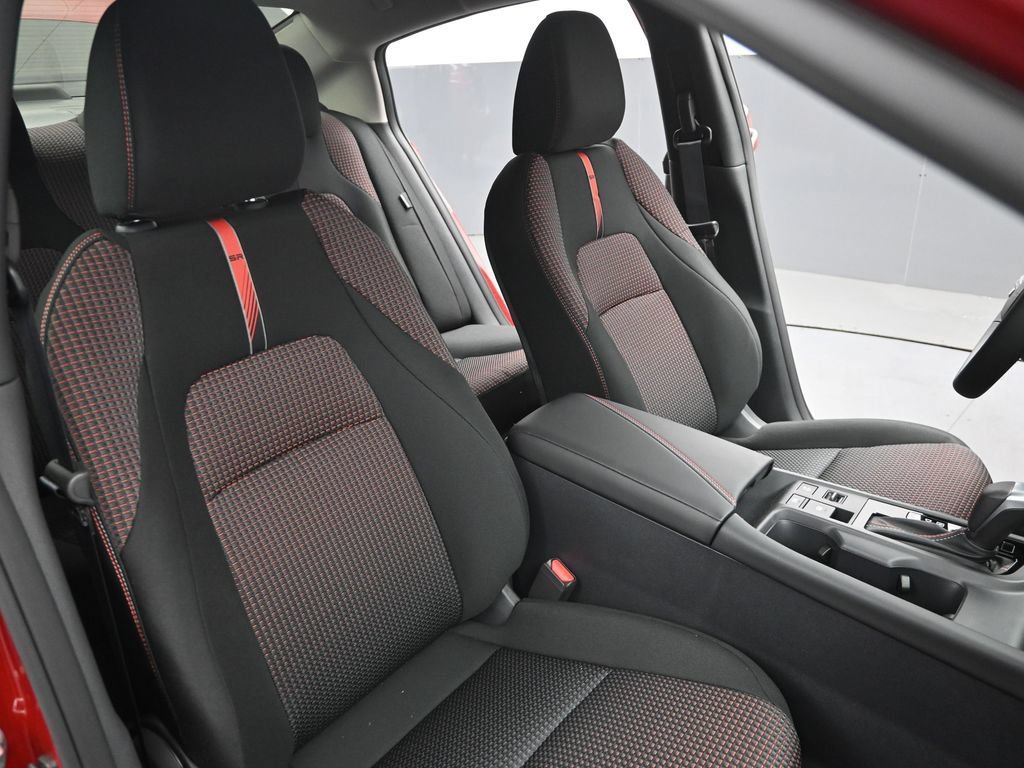 Certified 2026 Nissan Sentra SR w/ Floor Mat Package FWD image 29