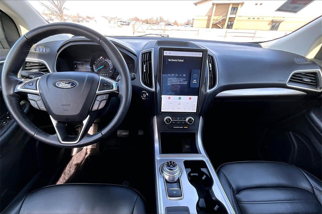 Used 2024 Ford Edge SEL image 13