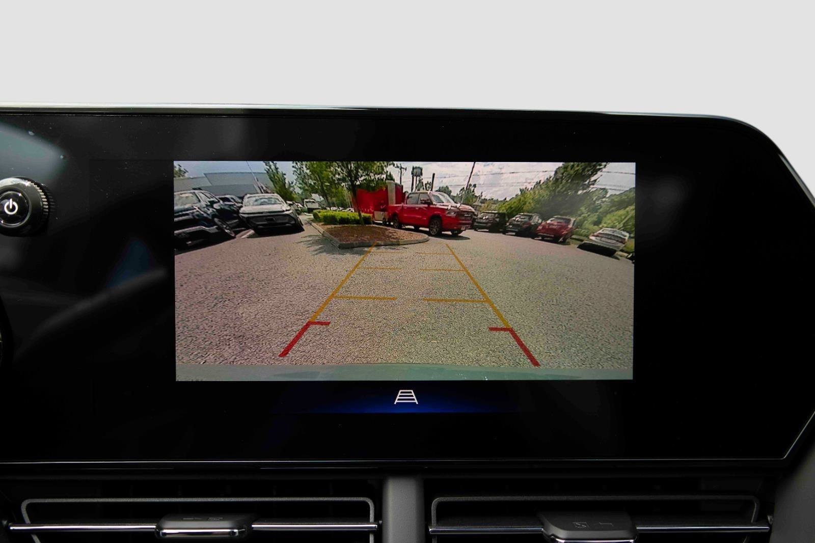 New 2026 Chevrolet Trax LS w/ LS Convenience Package FWD image 20