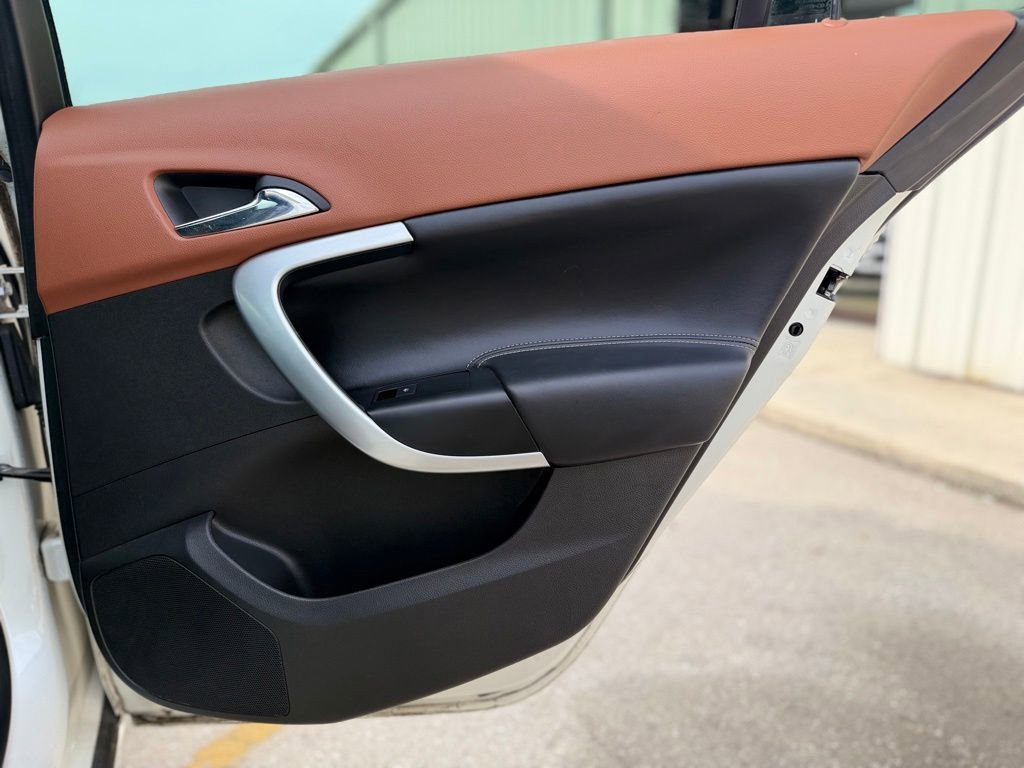 Used 2015 Buick Regal Premium FWD image 18