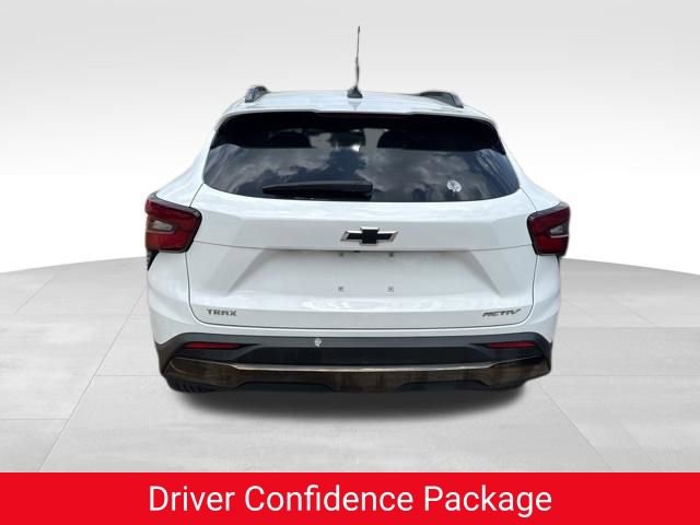 Used 2025 Chevrolet Trax ACTIV w/ Driver Confidence Package FWD image 5
