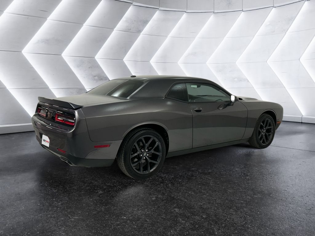 Used 2021 Dodge Challenger SXT w/ Blacktop Package RWD image 4
