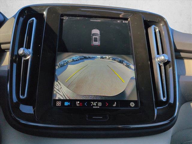 Used 2023 Volvo XC40 B4 Plus w/ Driver Assist Package image 14