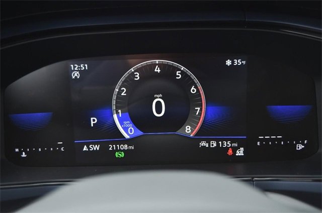 Certified 2023 Volkswagen Taos SE image 11