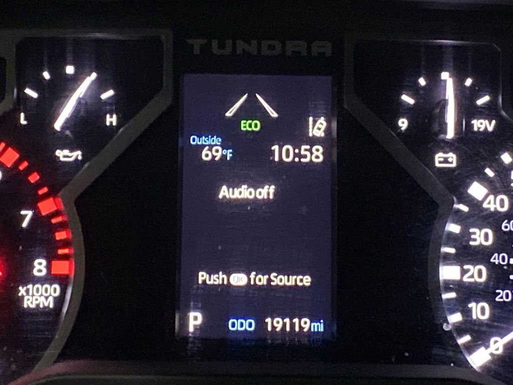 Used 2023 Toyota Tundra Limited image 12