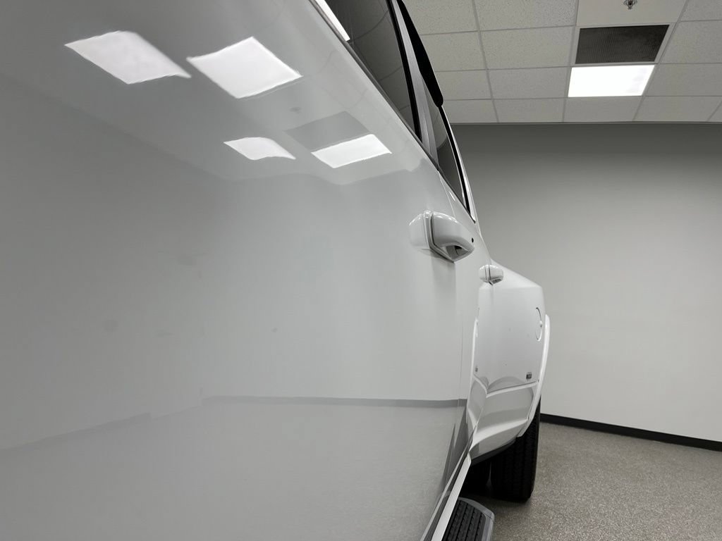 Used 2019 RAM 3500 Laramie AWD/4WD image 12