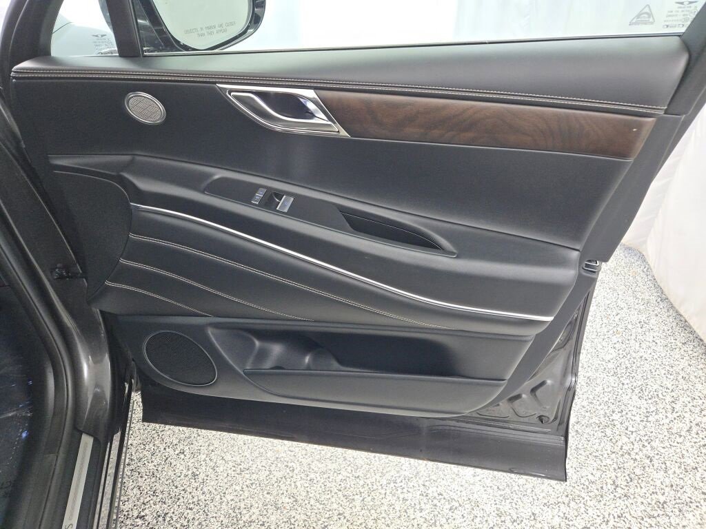 Used 2024 Genesis GV80 2.5T image 6