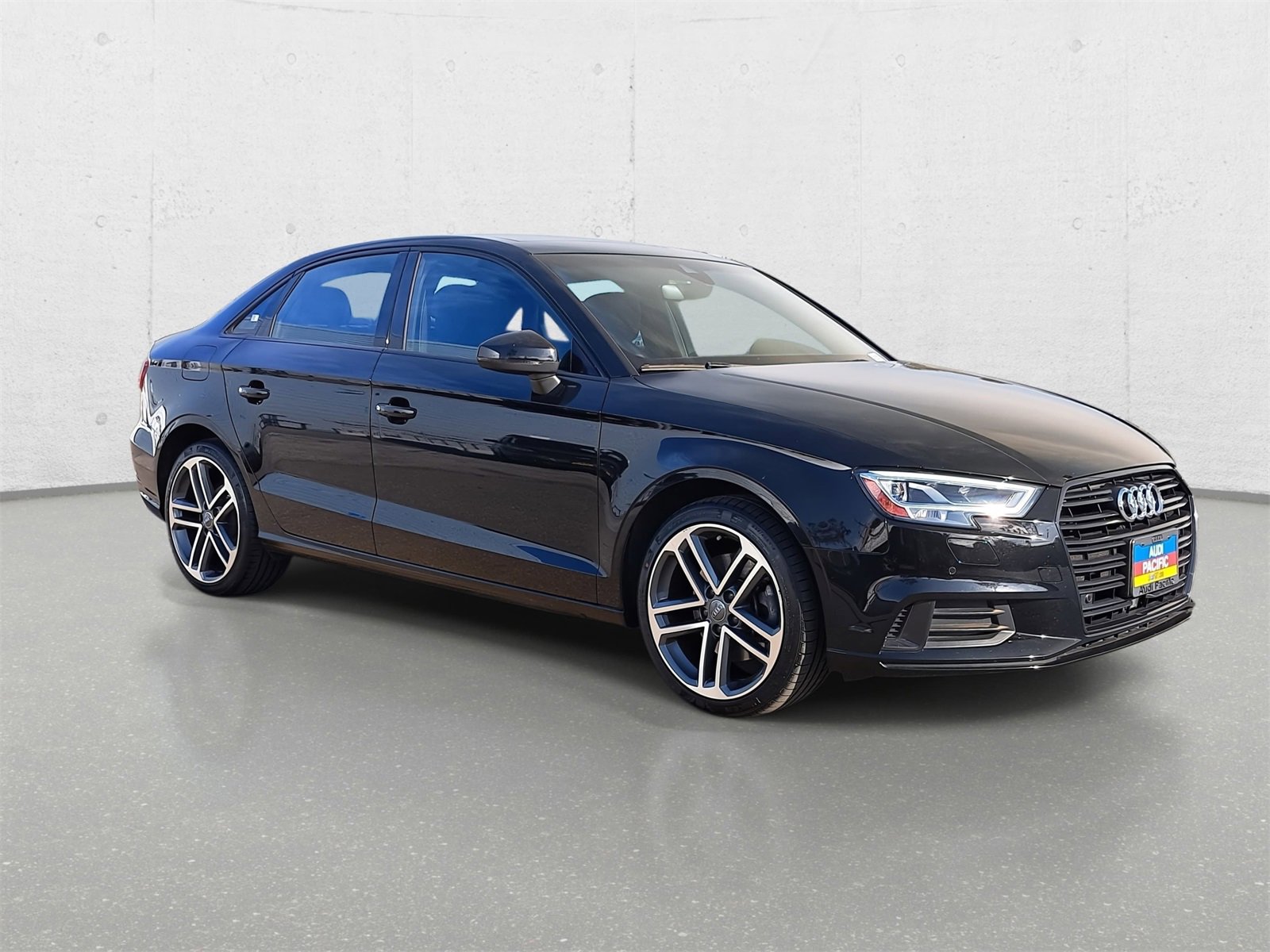 Used 2020 Audi A3 2.0T Premium Plus w/ Premium Plus Package image 3