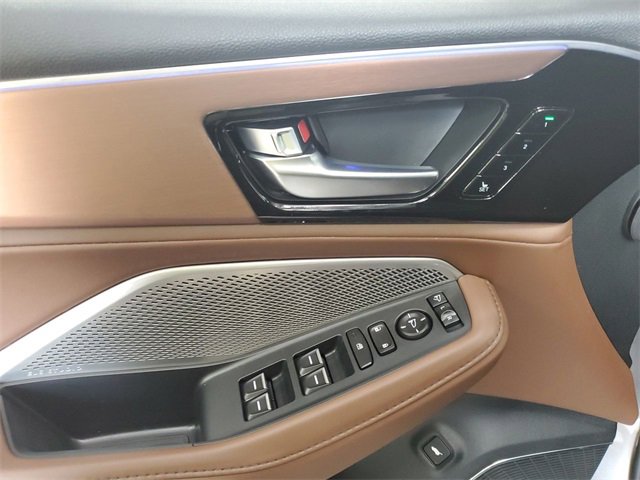 Used 2022 Acura MDX FWD w/ Technology Package image 13