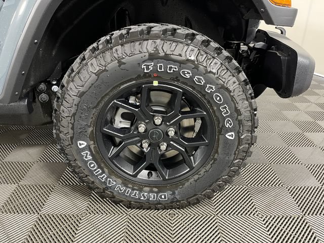 New 2026 Jeep Gladiator Sport AWD/4WD image 5