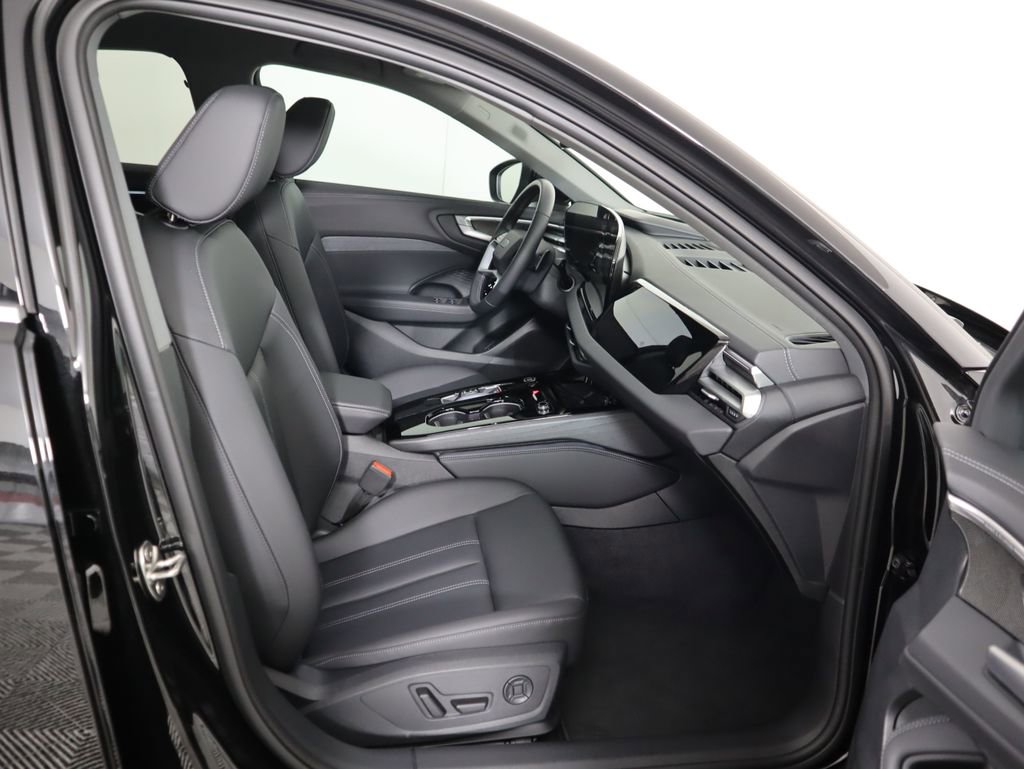 Certified 2025 Audi A5 2.0T Premium Plus w/ Premium Plus image 21