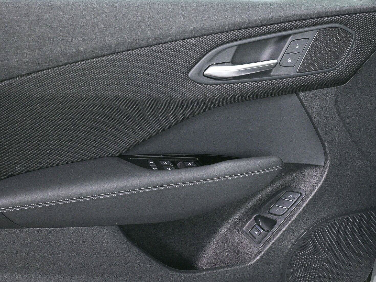 New 2026 Audi Q3 quattro 2.0T AWD/4WD image 18