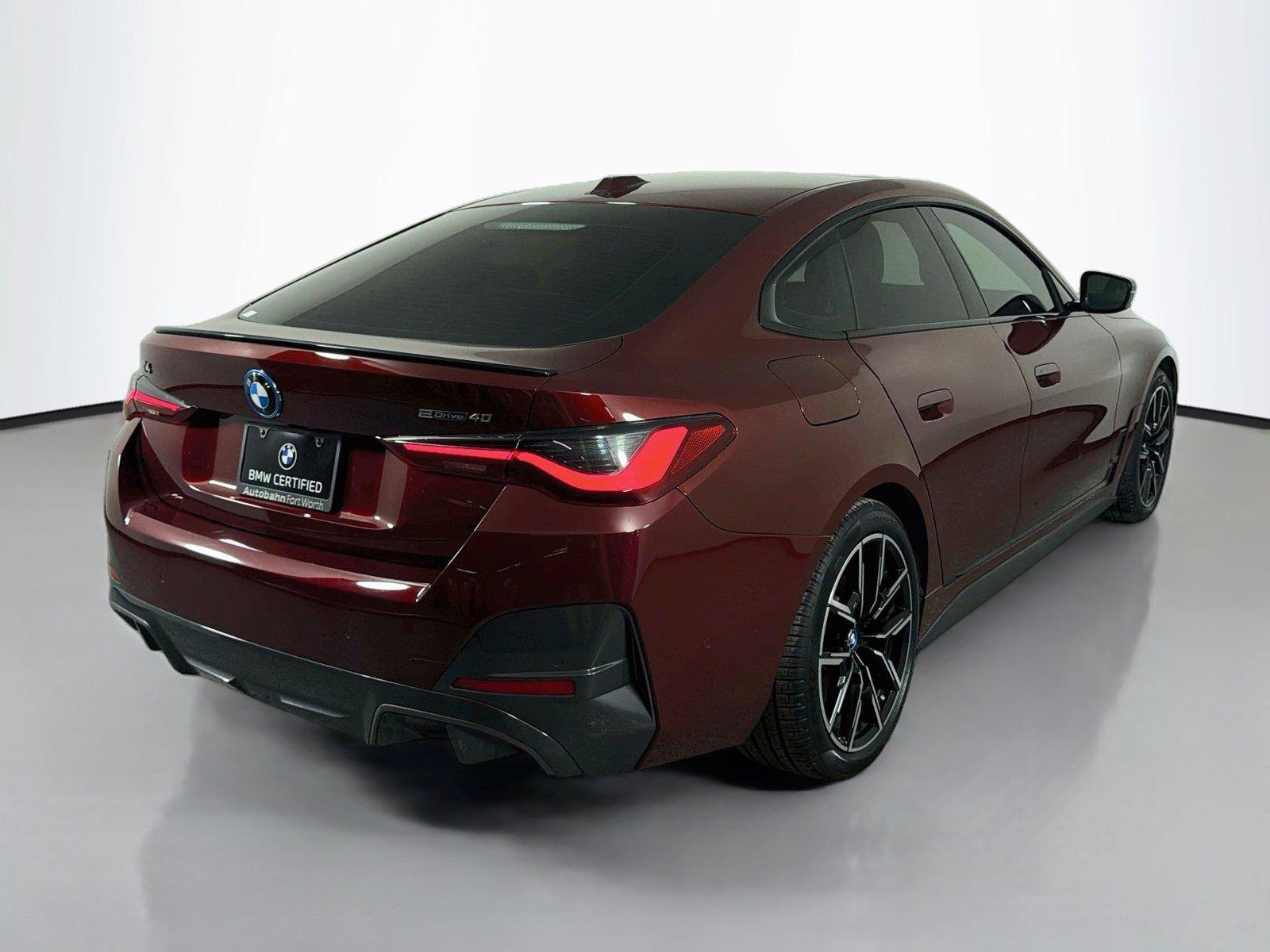 Used 2023 BMW i4 eDrive40 w/ M Sport Package RWD image 5