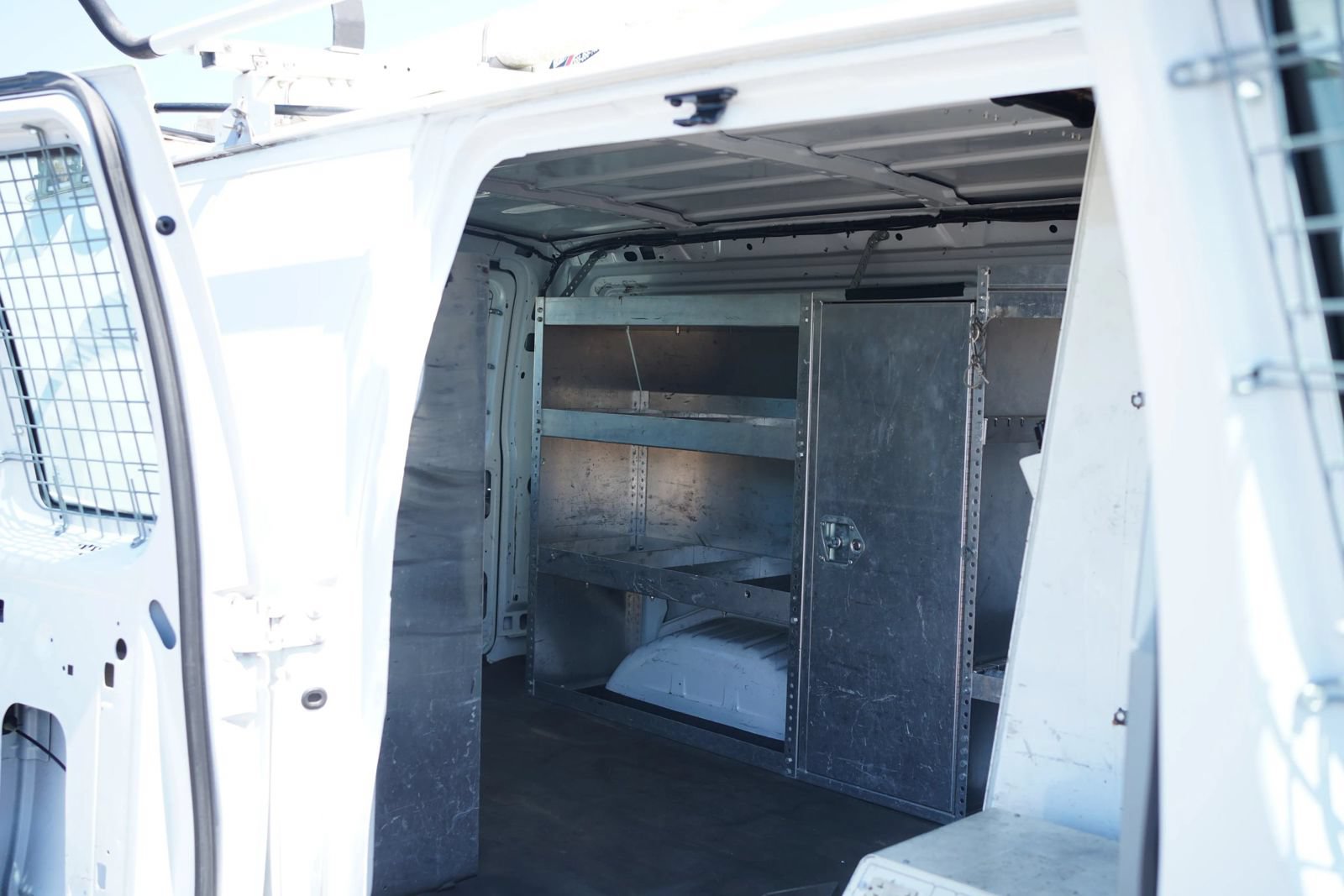 Used 2013 Ford E-350 and Econoline 350 Super Duty RWD image 19