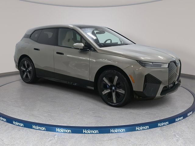 Certified 2025 BMW iX xDrive50 image 3
