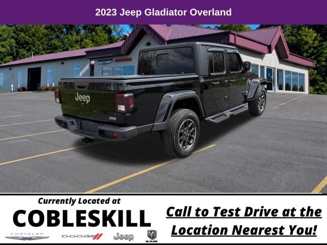 Used 2023 Jeep Gladiator Overland AWD/4WD image 4