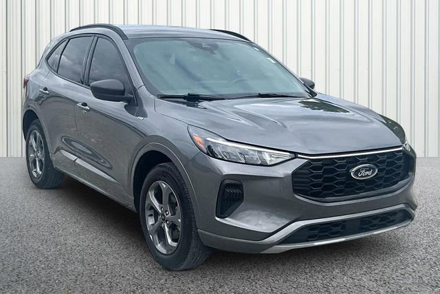 Used 2024 Ford Escape ST-Line w/ Tech Pack #1 AWD/4WD image 1