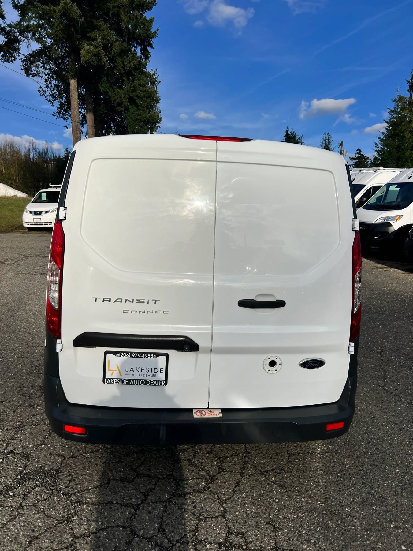 Used 2015 Ford Transit Connect XL image 6