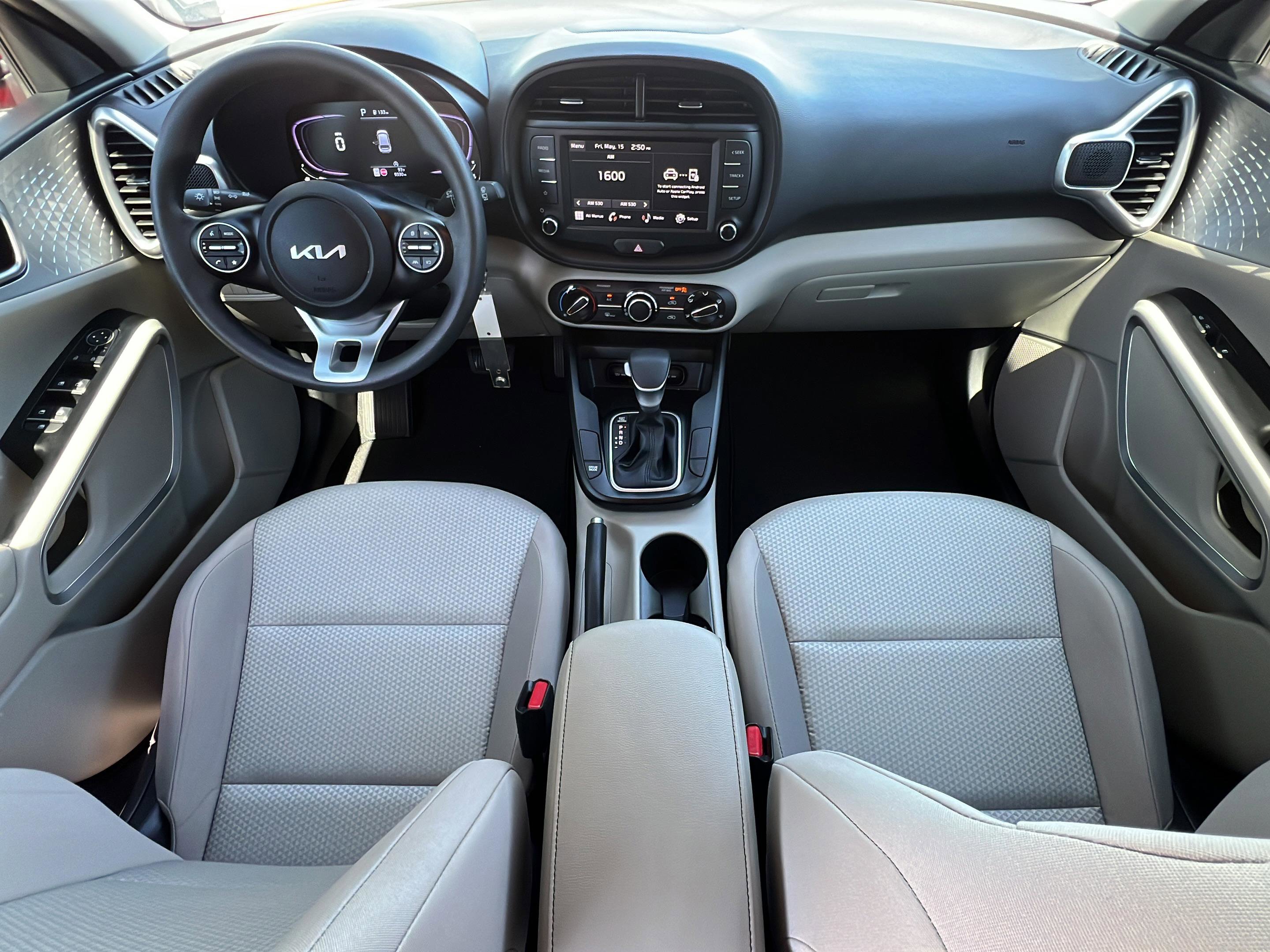 Certified 2023 Kia Soul LX w/ Option Group 015 FWD image 11