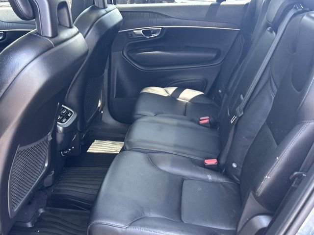 Used 2020 Volvo XC90 T5 Momentum w/ Protection Package Premier AWD/4WD image 25