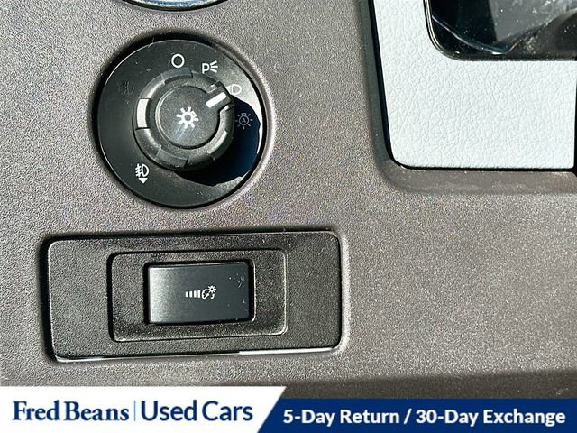 Used 2012 Ford F150 XLT w/ XLT Chrome Pkg image 9