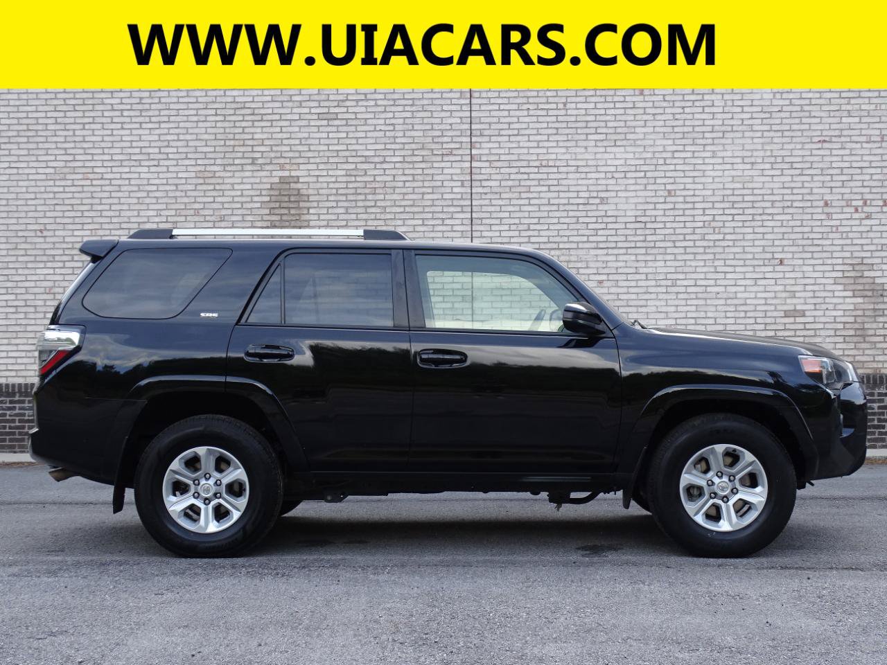 Used 2024 Toyota 4Runner SR5 RWD image 5