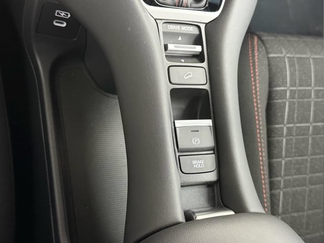 Certified 2024 Honda HR-V Sport image 28