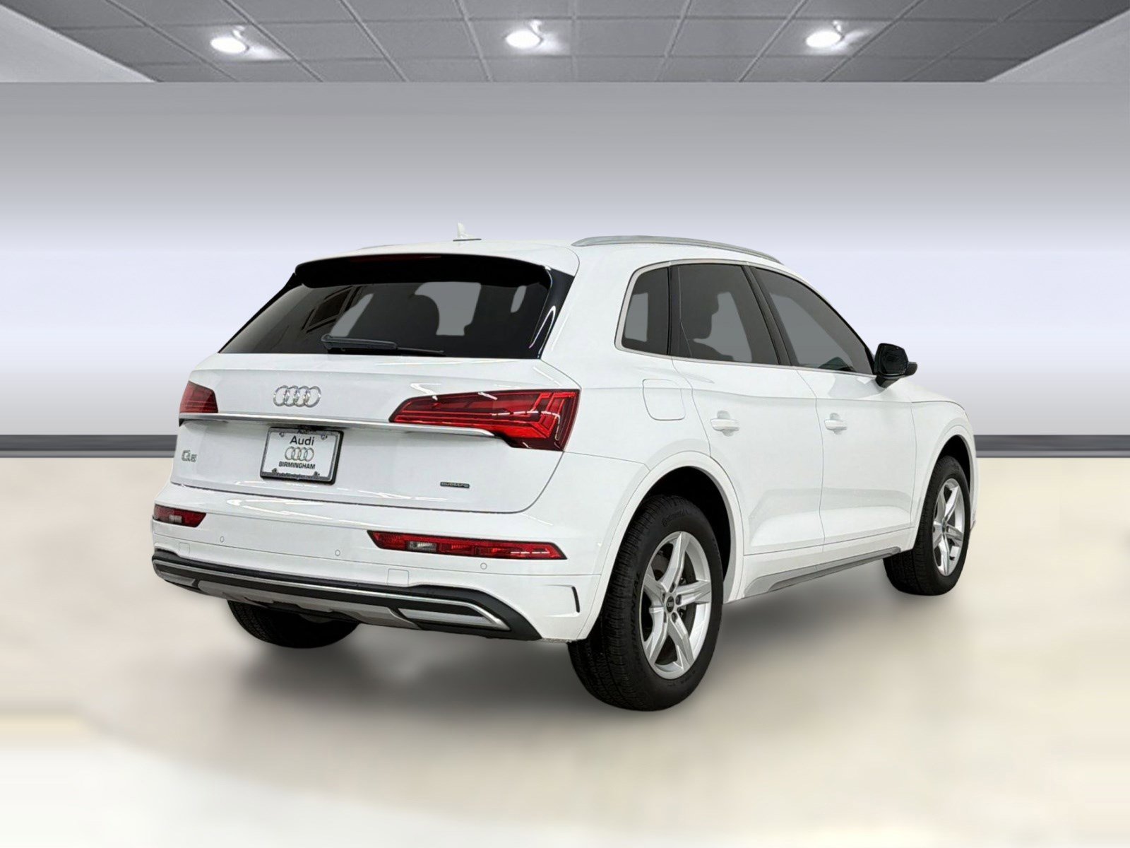 Used 2021 Audi Q5 Premium image 9