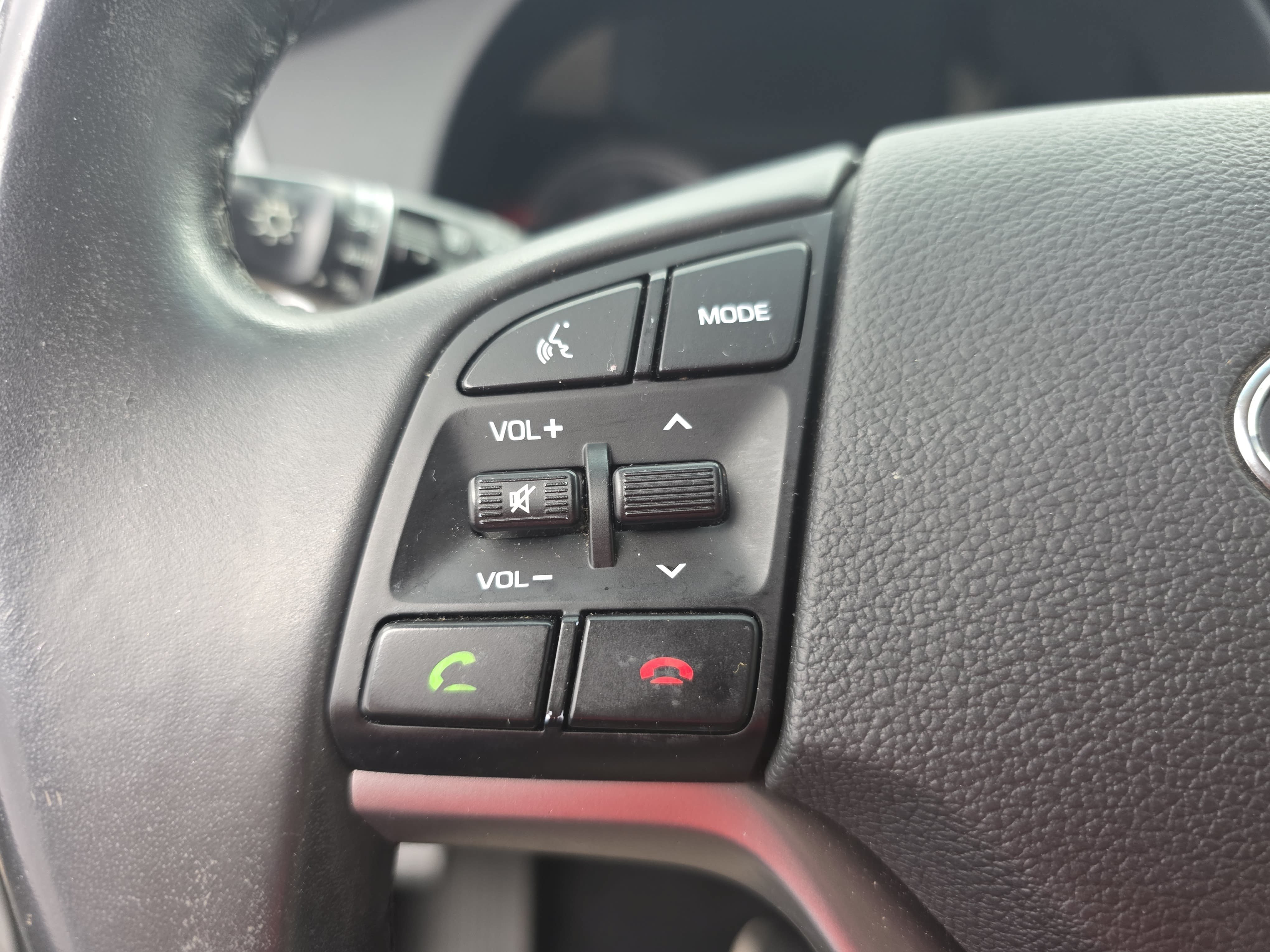 Used 2018 Hyundai Tucson Sport FWD image 16