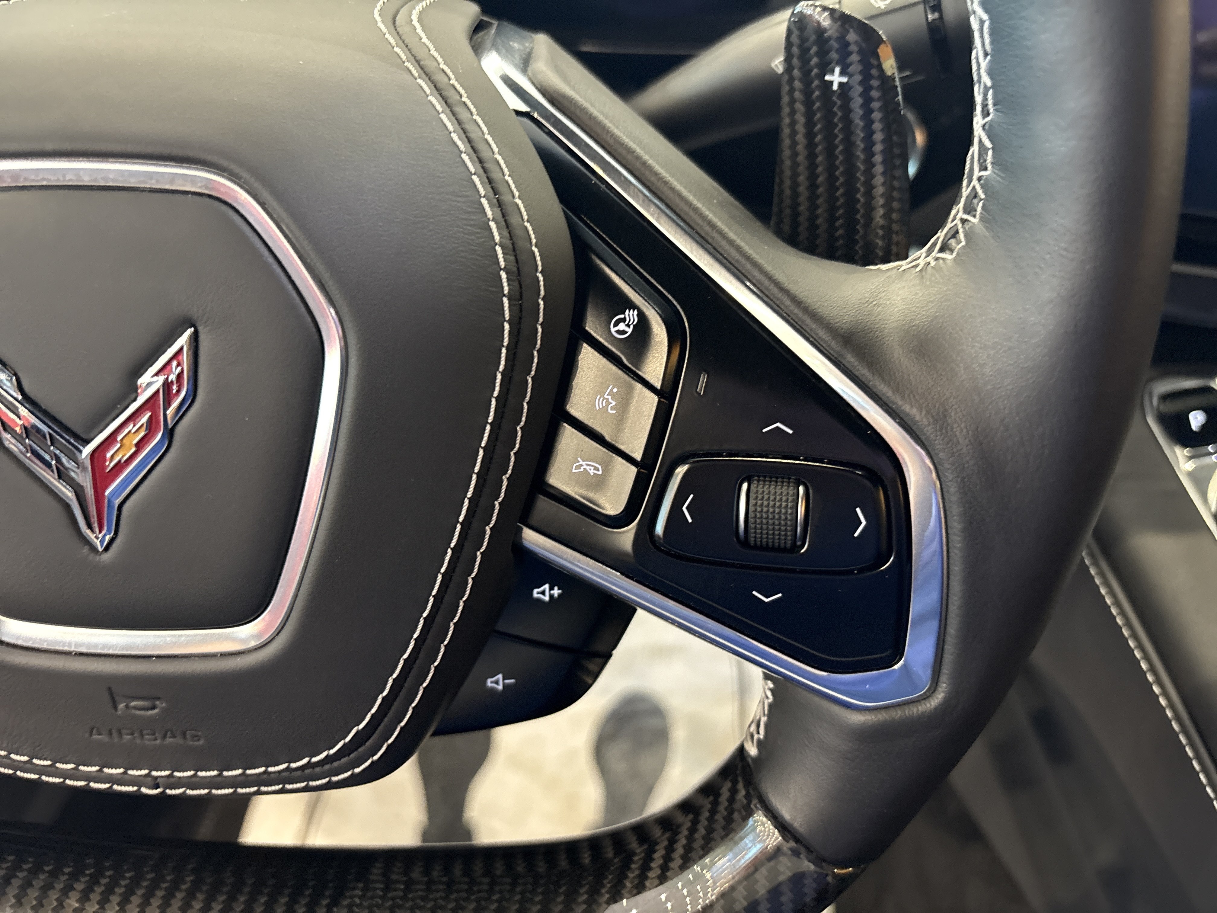 Used 2025 Chevrolet Corvette Z06 w/ Z07 Performance Package RWD image 16