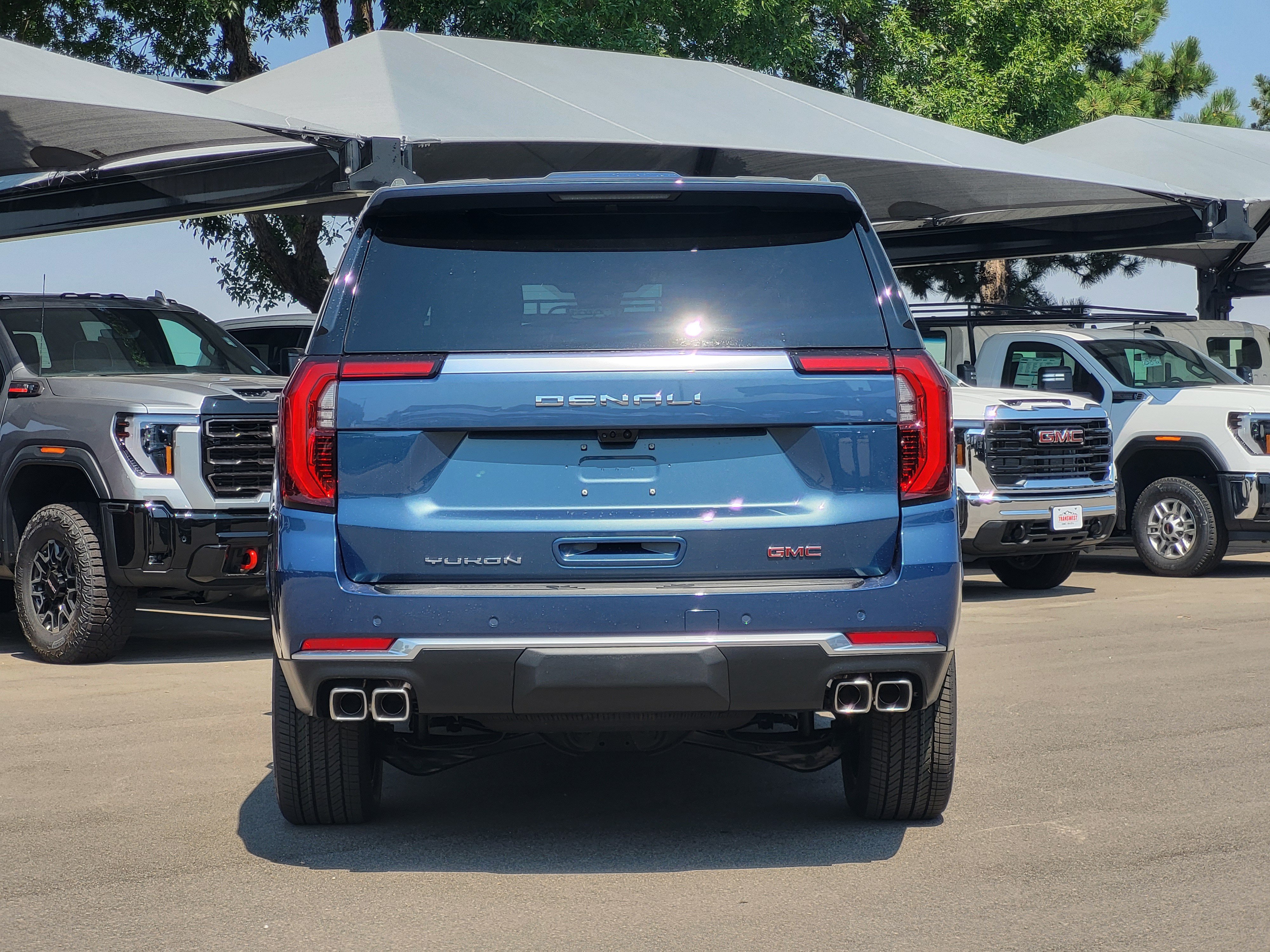 New 2026 GMC Yukon XL Denali w/ Advanced Technology Package AWD/4WD image 6