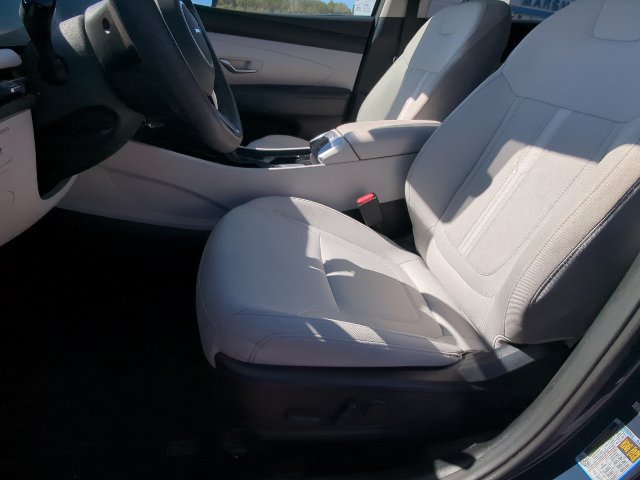 Used 2025 Hyundai Tucson SEL AWD/4WD image 10