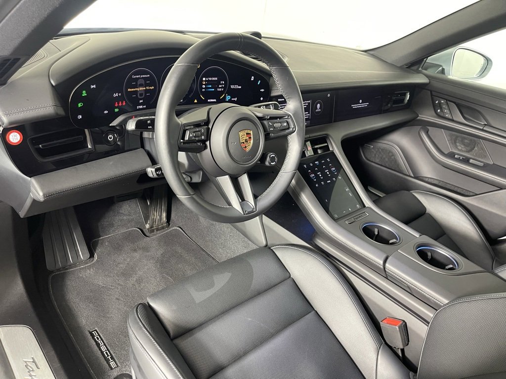 Used 2024 Porsche Taycan 4S image 4
