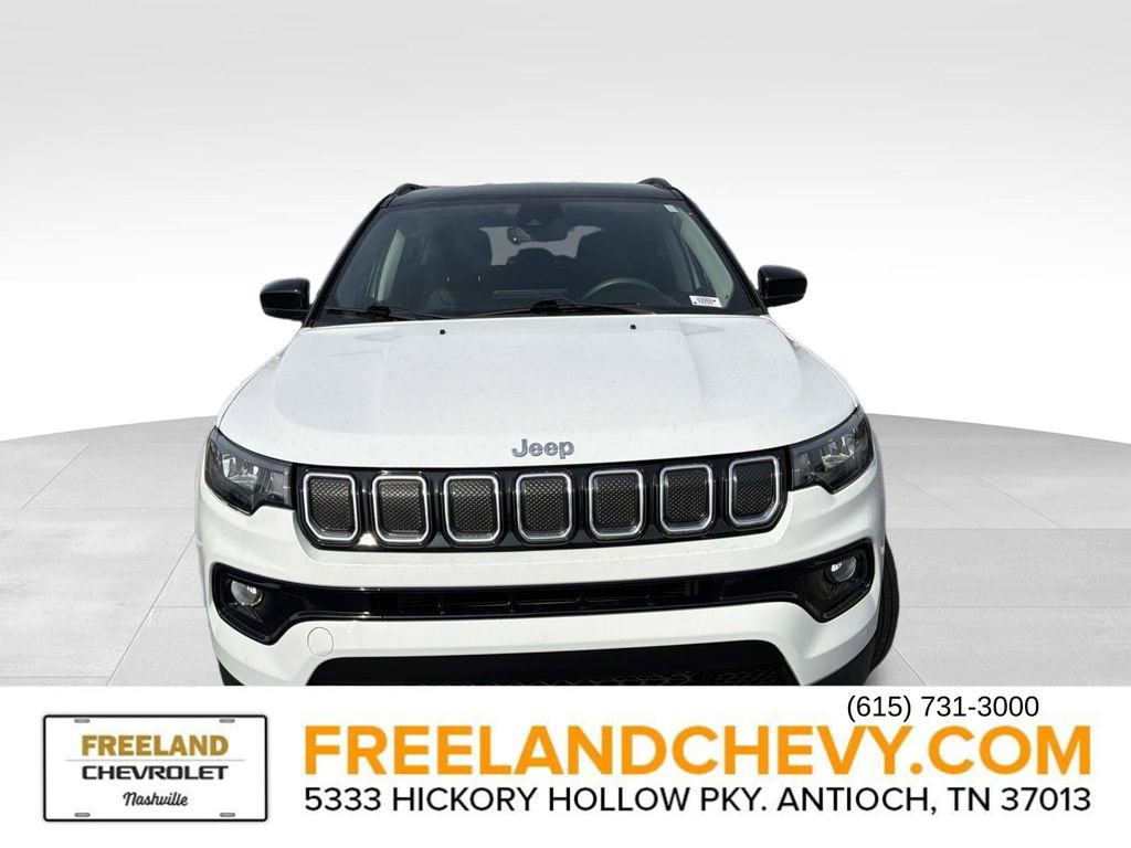 Used 2022 Jeep Compass Limited image 9