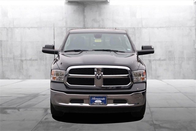 Used 2023 RAM 1500 Classic SLT w/ Trailer & Traction Group image 4