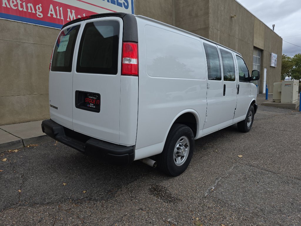 Used 2021 Chevrolet Express 2500 w/ Driver Convenience Package image 8