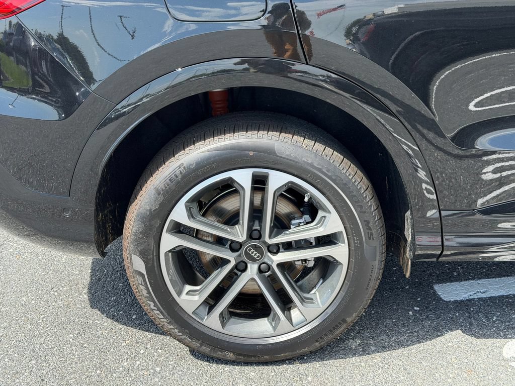 New 2026 Audi Q5 Premium Plus AWD/4WD image 6