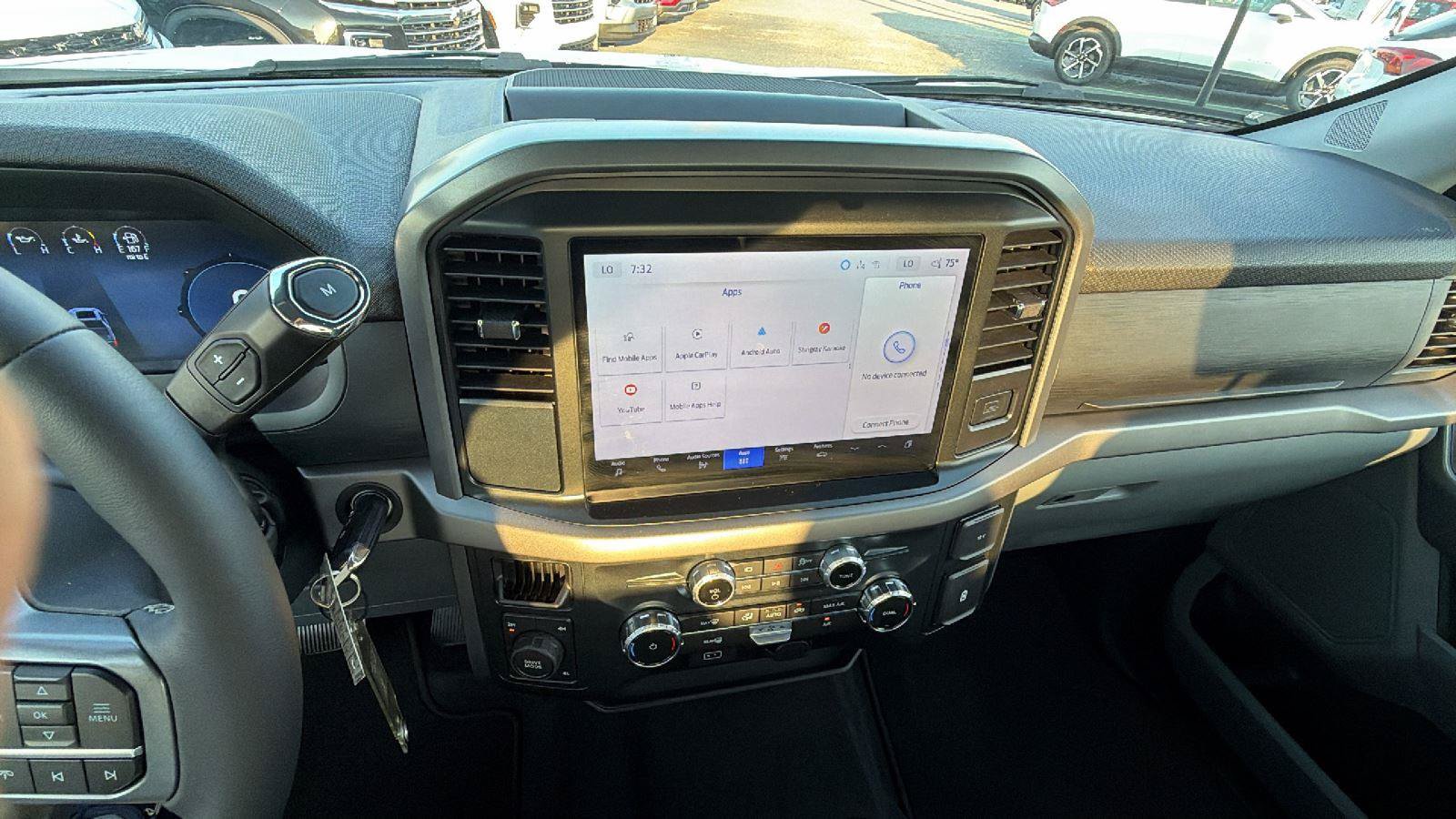 Used 2025 Ford F150 XLT w/ Equipment Group 301A Standard AWD/4WD image 29