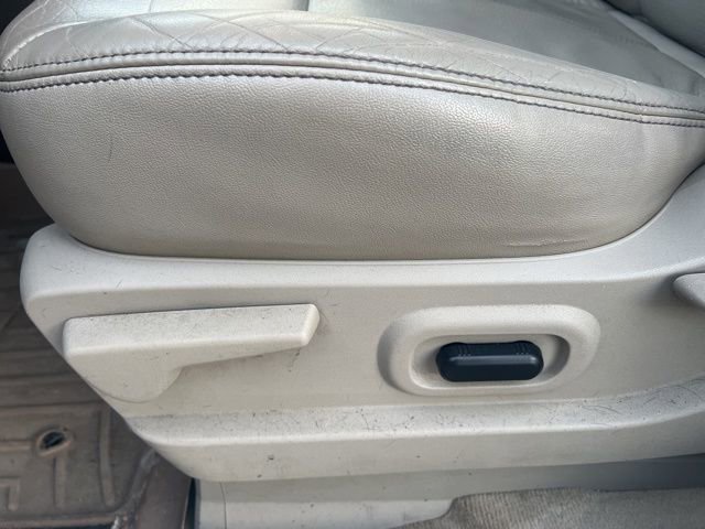 Used 2010 Ford Edge Limited AWD/4WD image 22