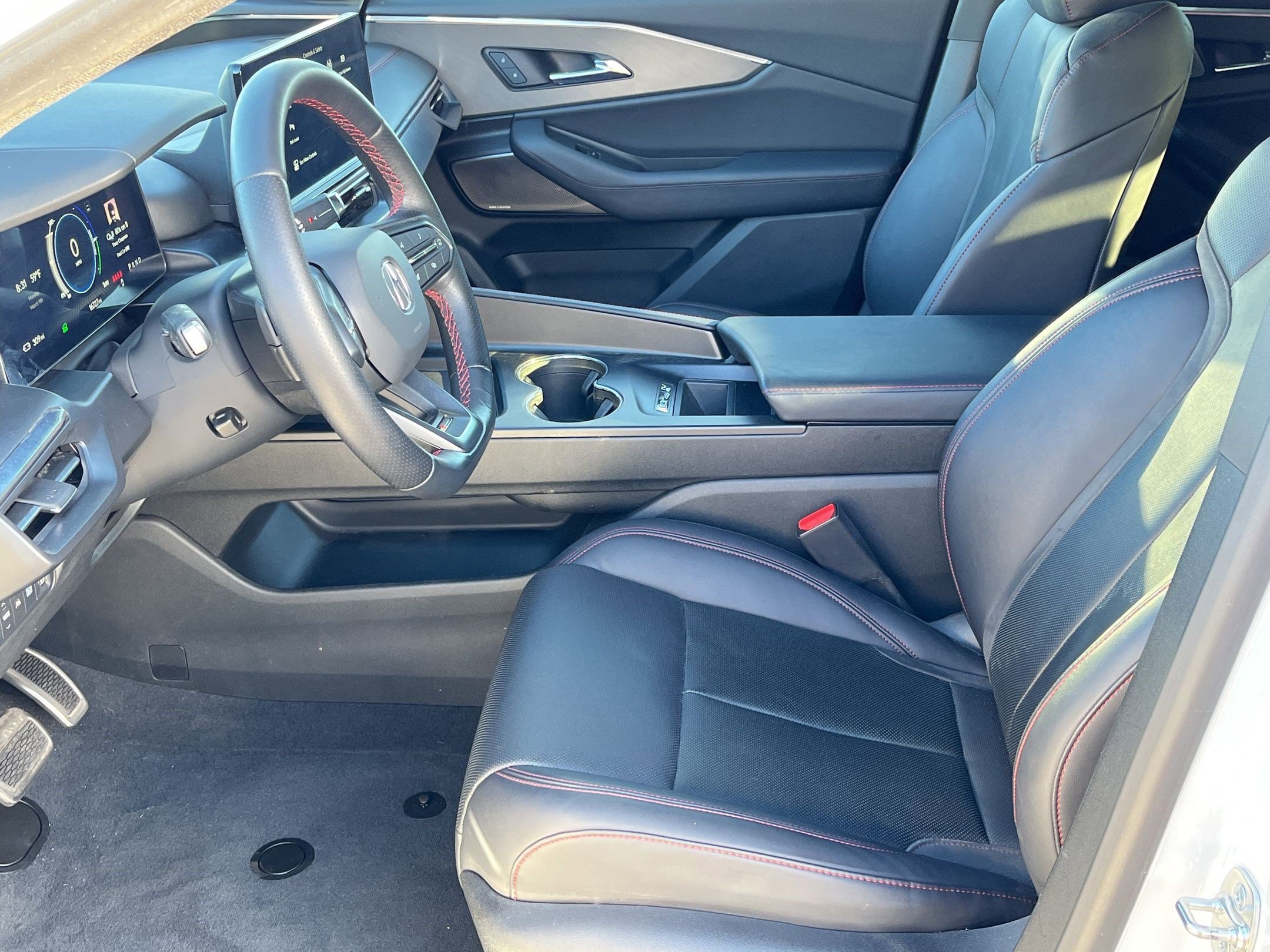 Used 2024 Acura ZDX A-Spec image 16