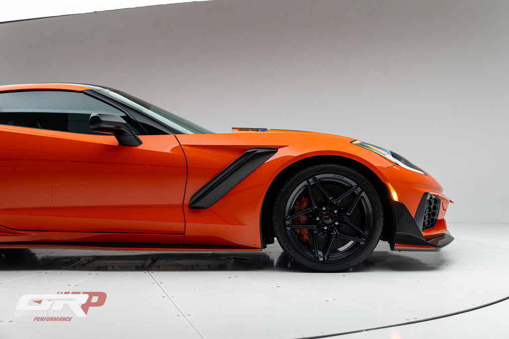 Used 2019 Chevrolet Corvette ZR1 RWD image 14