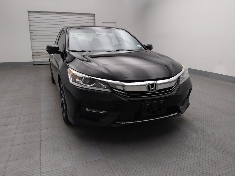 Used 2016 Honda Accord EX image 14