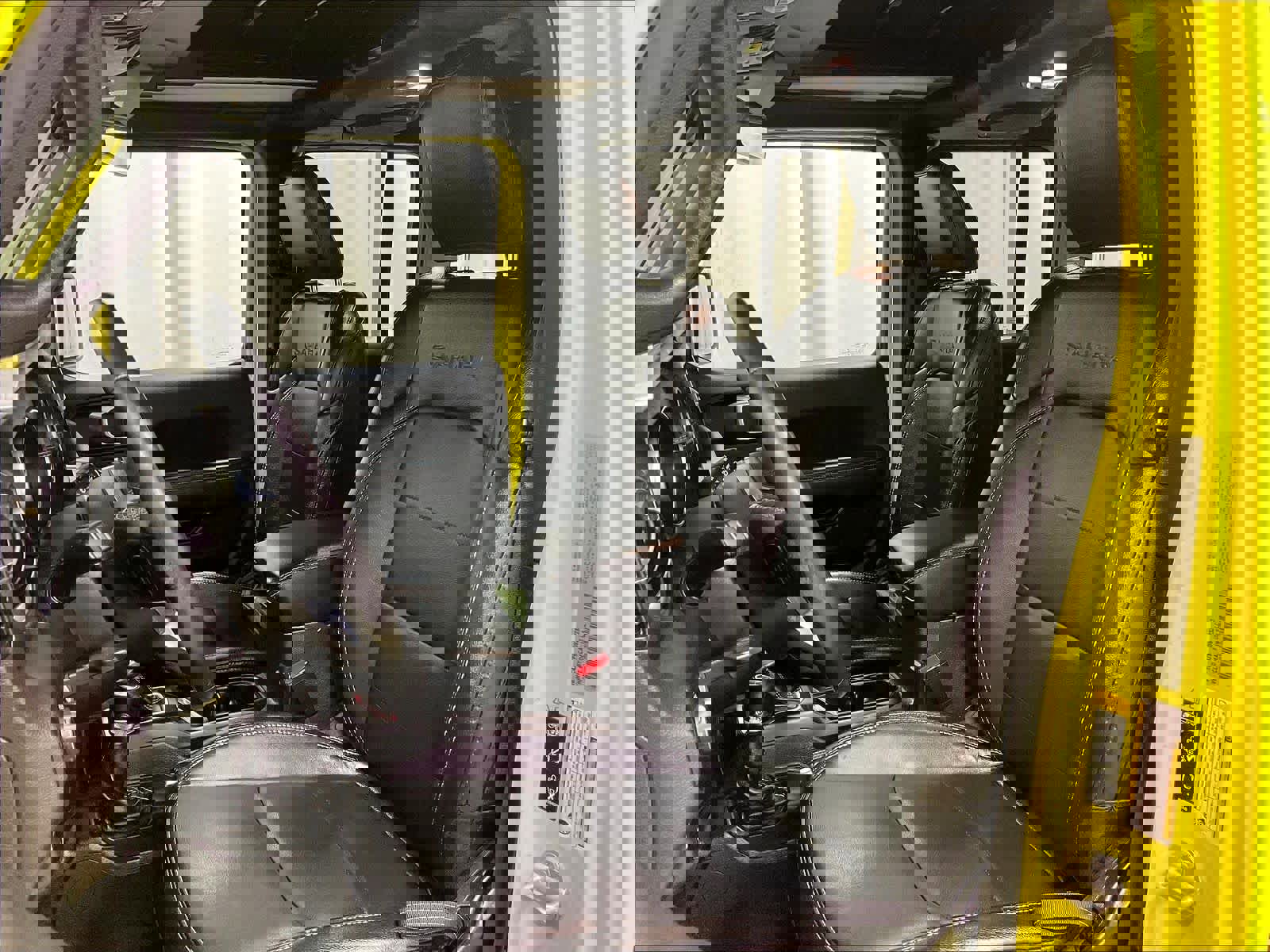 Used 2022 Jeep Wrangler Unlimited Sahara w/ Cold Weather Group AWD/4WD image 10